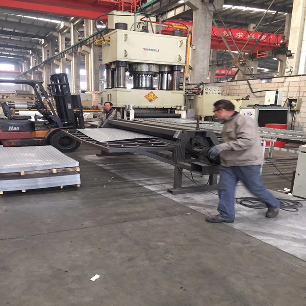 Beijing Silk Road Enterprise Management Services Co., Ltd. üreticinin üretim hattı